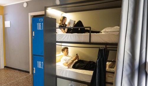 Bed in 6-Bed Mixed Dormitory Room with Private External Bathroom