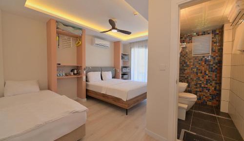 Triple Room with Balcony