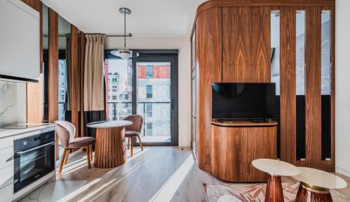 King Suite with Balcony