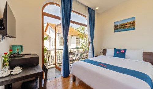 Double Room with Balcony
