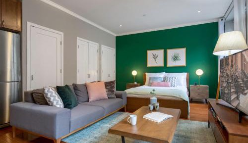 Studio Apartment