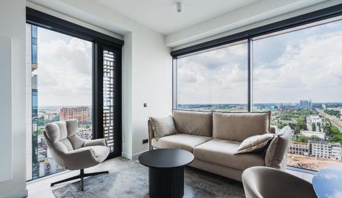 Apartament Premium na 22 piętrze z telewizorem 98 cali