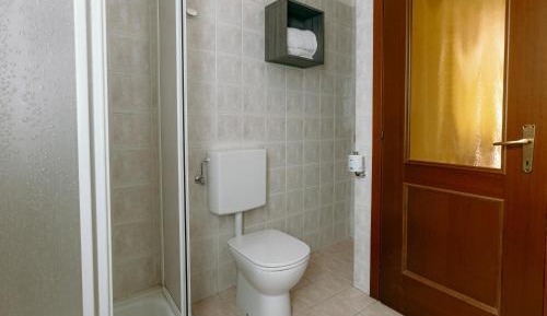 Single Room with Private Bathroom
