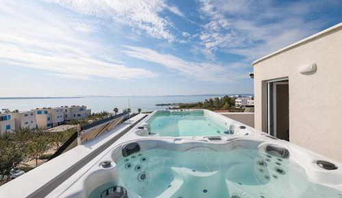 Deluxe Villa