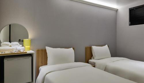 Standard Twin Room