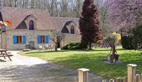 Holiday Home (9 Adults)