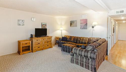 Two Bedroom Apartment 