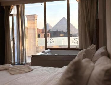 Deluxe Suite with Spa Bath