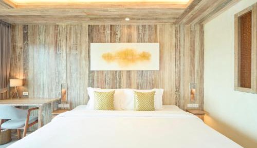 Premium King Room with Garden View