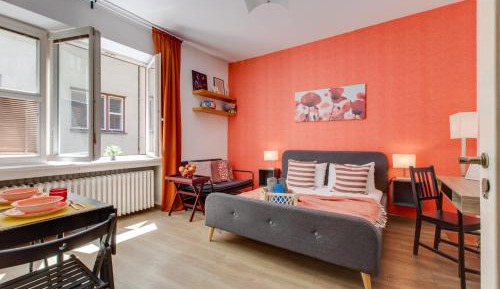 One-Bedroom Apartment