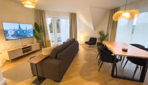 One-Bedroom Apartment with Balcony