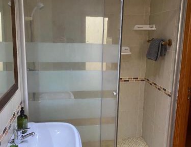 Double or Twin Room with Private Bathroom
