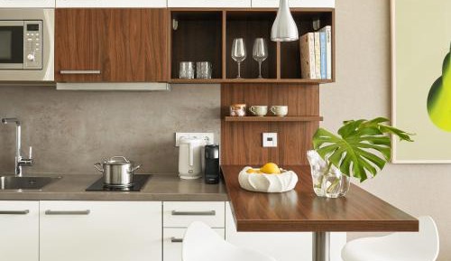 Large Studio with Kitchenette