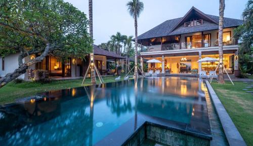 Villa with Private Pool