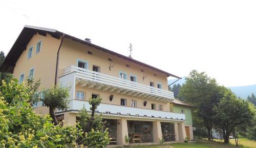 Six-Bedroom Holiday Home