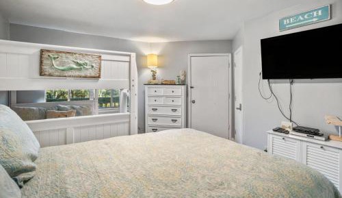 Room #1474035701