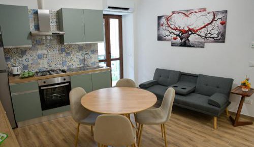 Room #1473933101