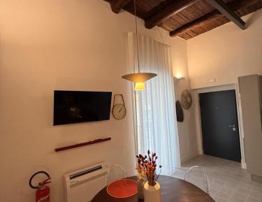 Room #1474660701