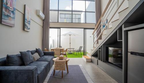 One-Bedroom Apartment