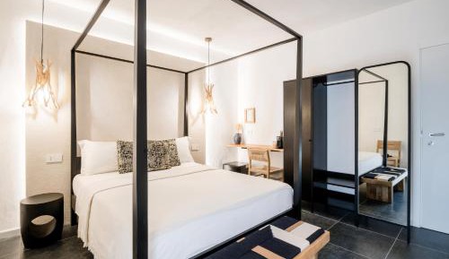 Deluxe Double Room with Extra Bed