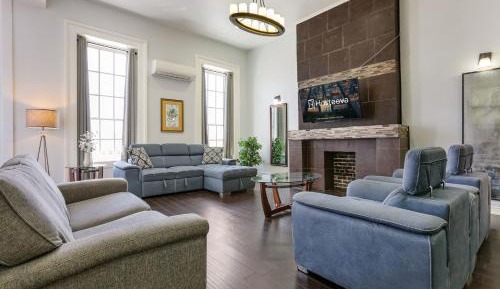 Four-Bedroom Apartment