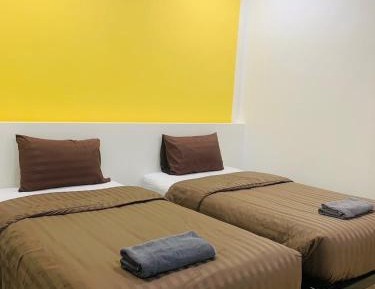 Standard Twin Room