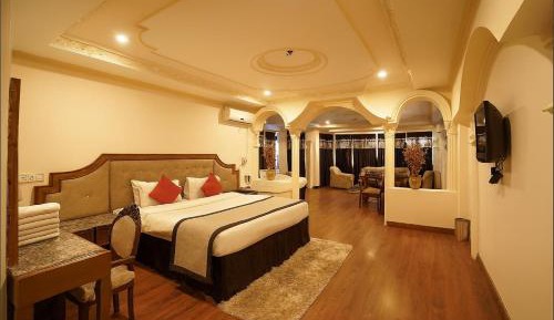 King Room with Two King Beds