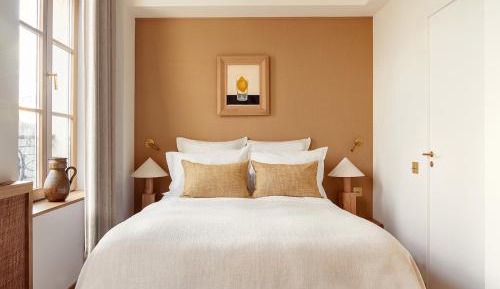 Family triple room