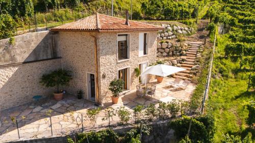 Two-Bedroom Deluxe Apartment with Garden View