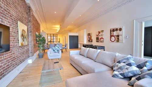 Apartment with Terrace