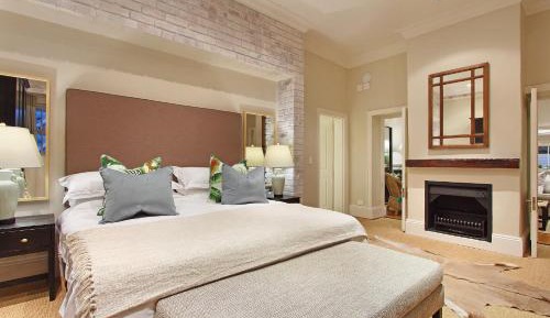 Luxury Room 1