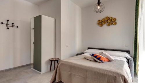 Suite with Hot Tub