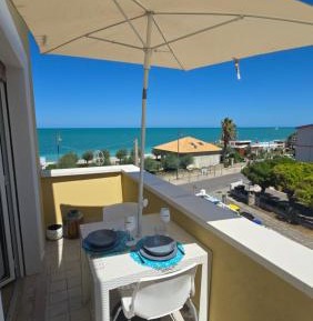 One-Bedroom Apartment with Balcony and Sea View
