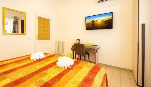 Double Room with Shared Bathroom
