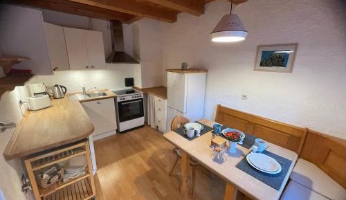 One-Bedroom Apartment with Terrace