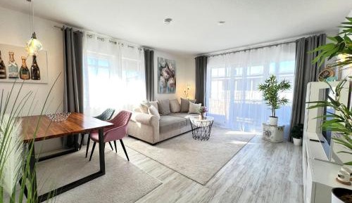 One-Bedroom Apartment with Balcony