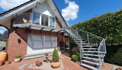 One-Bedroom Apartment with Balcony