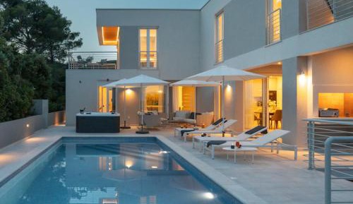 Villa with Private Pool