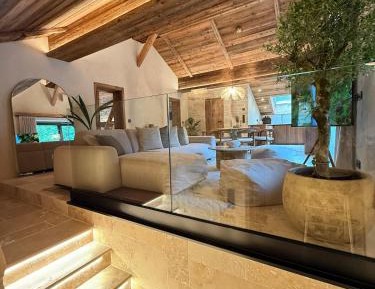 Superior Chalet