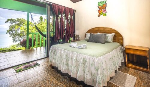 Quadruple Room with Sea View