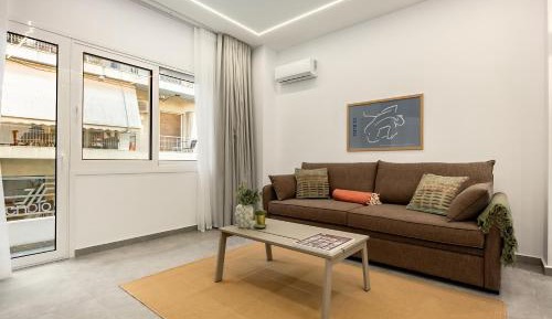 One-Bedroom Apartment with Balcony