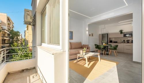 One-Bedroom Apartment with Balcony