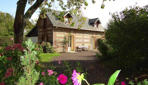 Two-Bedroom Holiday Home