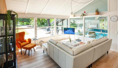 Four-Bedroom Holiday Home