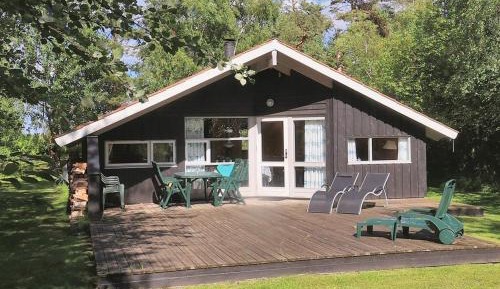 Three-Bedroom Holiday Home 