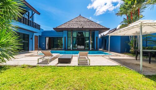 Three-Bedroom Holiday Home 