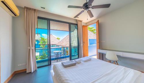 Three-Bedroom Holiday Home 