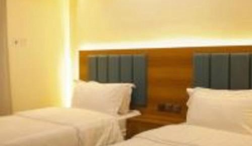 Twin Room with Bathroom