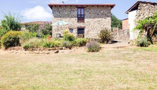 Three-Bedroom Vacation Home 