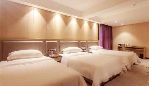 Executive Triple Room